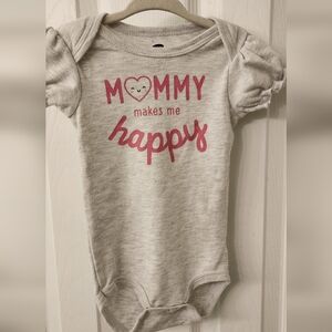 Onesie "mommy makes me happy, wild child, size 6-9 M, grey